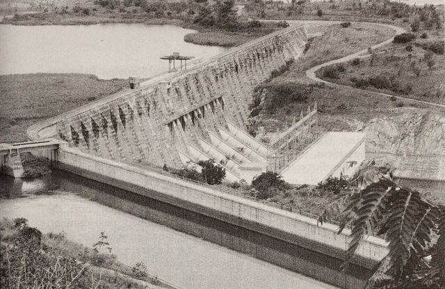 Barrage d'Inga sur le fleuve Congo